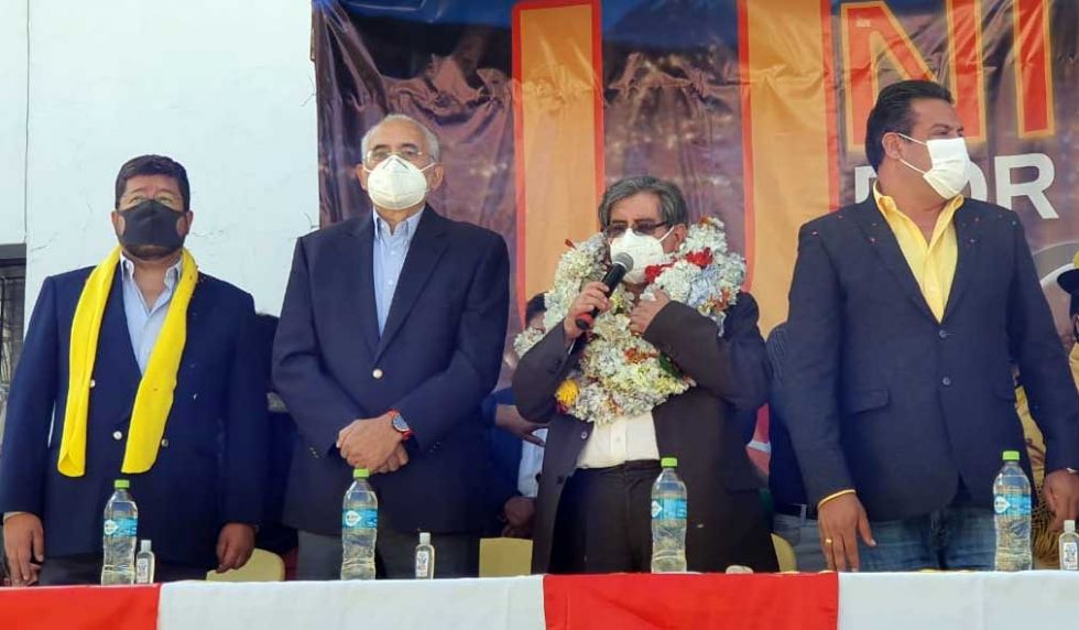 Albarracín lanza candidatura a alcalde en alianza con Samuel, Revilla y Mesa