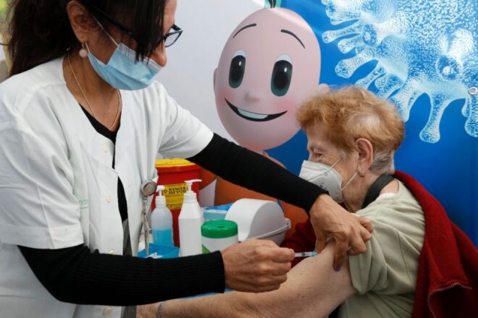 Israel anuncia un tercer confinamiento y confirma cuatro casos de la nueva variante del virus