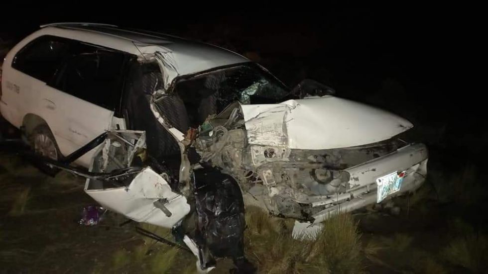Colisión de vehículos deja una persona herida