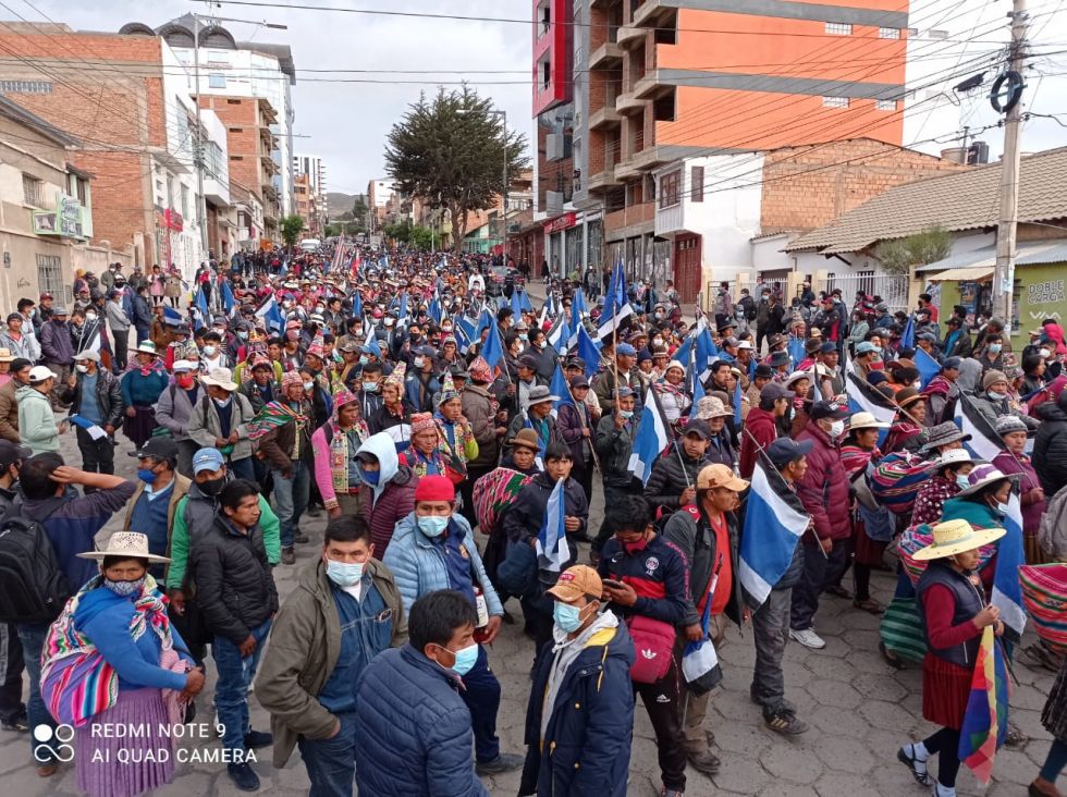 Afines a Jhonny Mamani llegaron para apoyar a su candidato