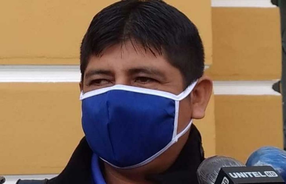 Diputado masista confiesa que "lagrimeó" por la salida de Eva Copa del MAS