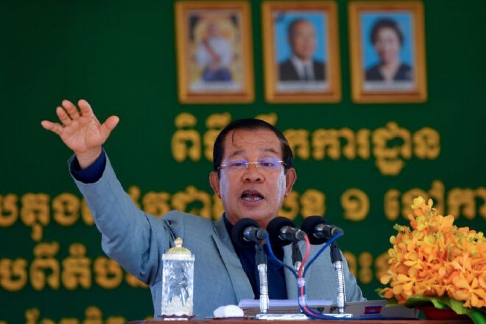 Camboya celebra la extracción de su “primera gota de petróleo”