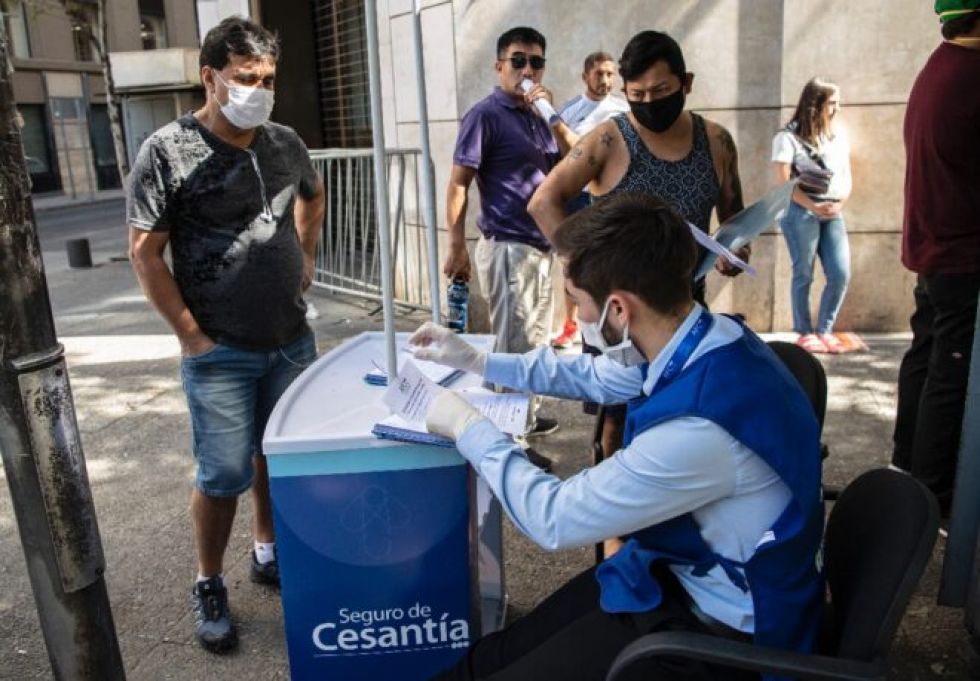 Desempleo en Chile vuelve a bajar, a 10,8% entre septiembre y noviembre