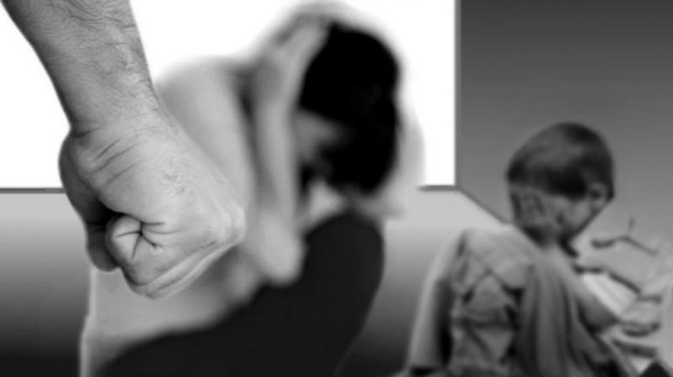 Bolivia cierra 2020 con leve caída en feminicidios e infanticidios