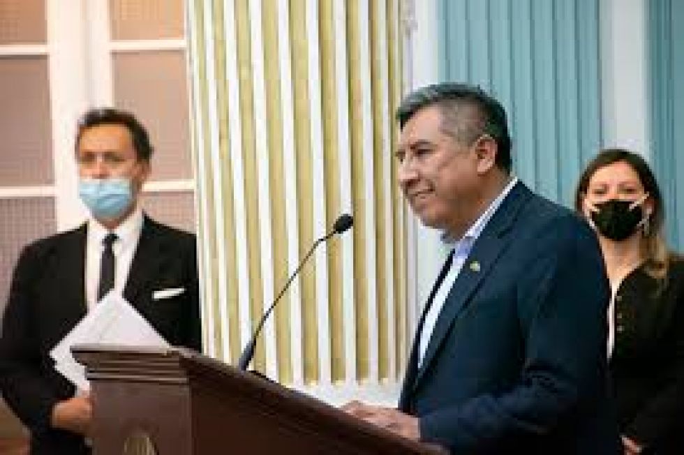 Canciller Mayta da positivo a Covid-19e informa que se encuentra estable