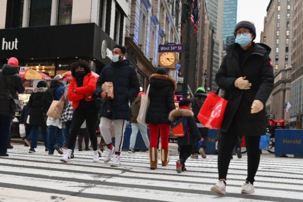 La pandemia gana fuerza y obliga a acelerar las campañas de vacunación