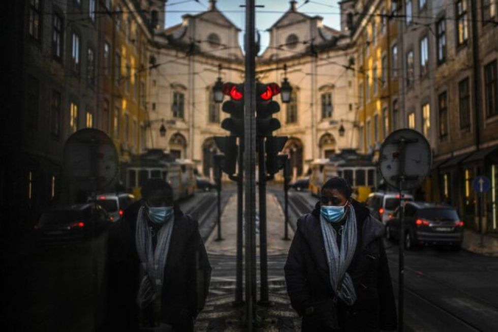 Europa supera los 30 millones de casos y la pandemia se agrava en México y Brasil