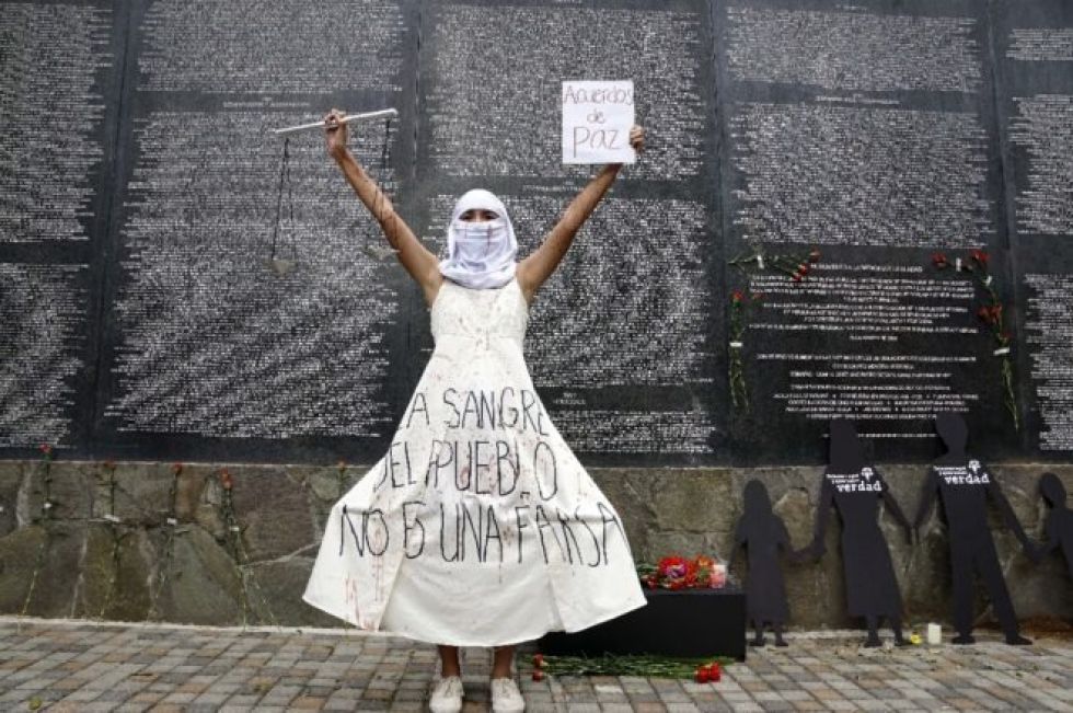 Excombatientes defienden acuerdos de paz en El Salvador, tras críticas de Bukele