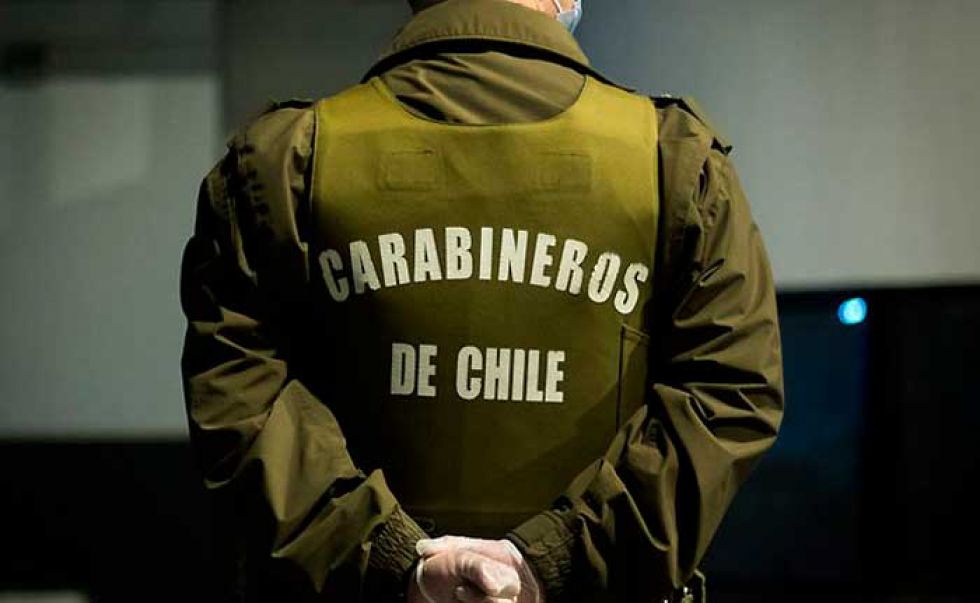 Detienen a dos carabineros en Chile investigados por la muerte de un boliviano