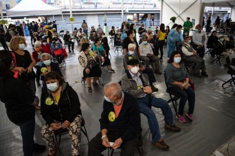Chile supera el millón de personas vacunadas contra el covid-19