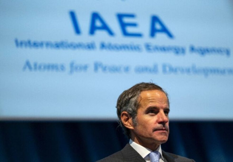 El jefe del OIEA llega a Teherán antes de que expire un plazo crucial en el programa nuclear