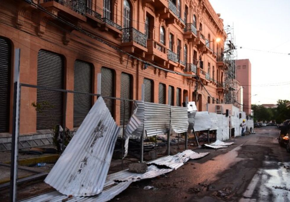 Surgen cambios en el gobierno de Paraguay ante crisis derivada de la pandemia