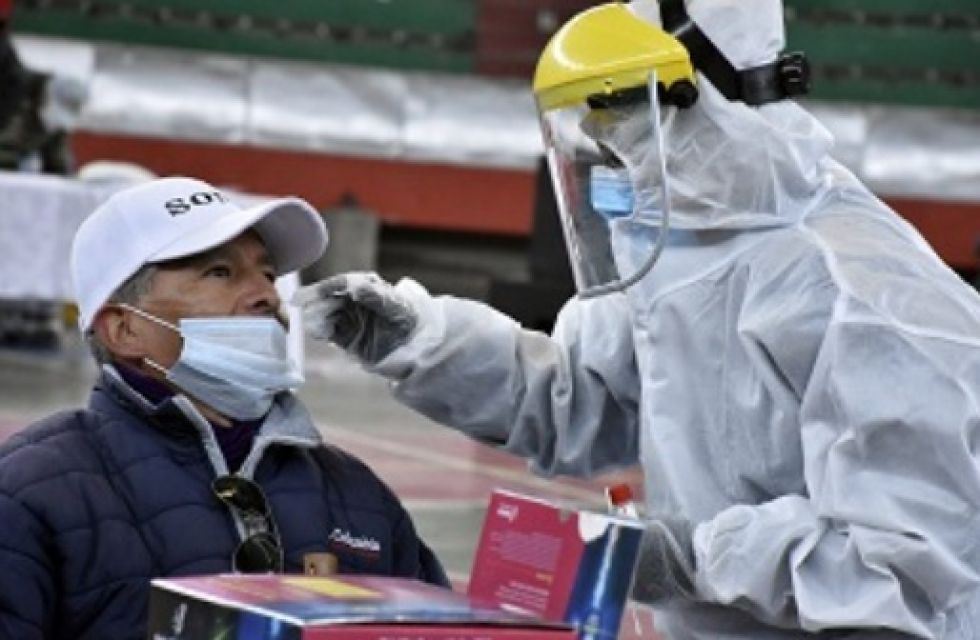 A un año del primer caso en Bolivia, Ministerio de Salud afirma estar preparado para una tercera ola