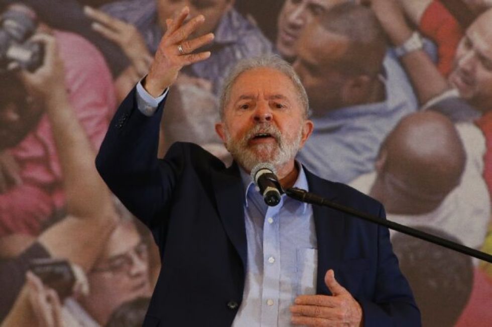 Lula dispara contra Bolsonaro y busca alianzas para 2022