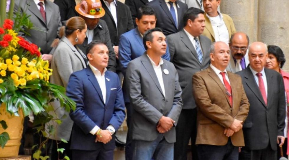 El Ministerio Público ordenó la aprehensión de 13 personas del exgobierno de Añez