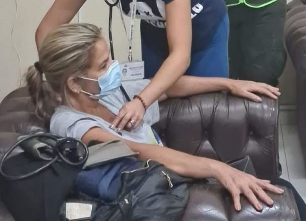 Niegan autorización para llevar a Áñez a un hospital; Régimen Penitenciario dice que no fue necesario