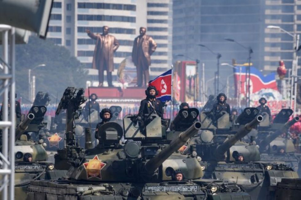 Corea del Norte dispara supuestos misiles balísticos