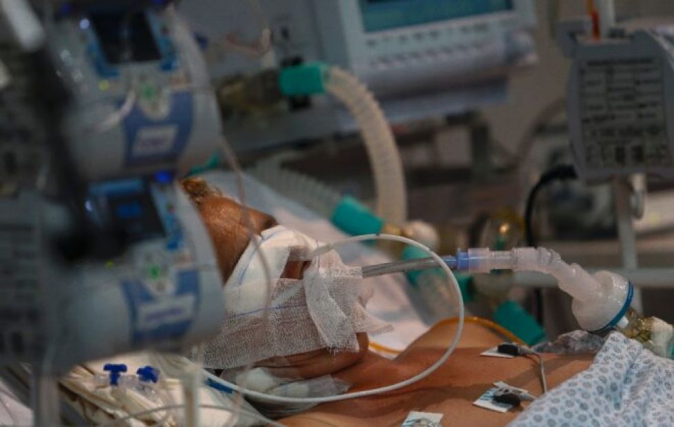 Nuevo récord de muertes diarias por covid-19 en Brasil : 3.650 en 24 horas