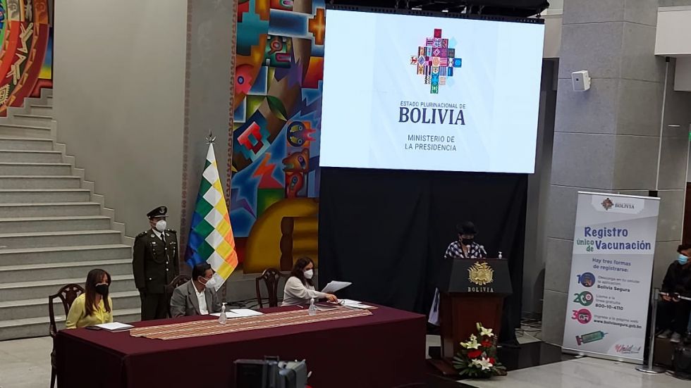 El Gobierno lanza el pre registro nacional de vacunación contra el coronavirus