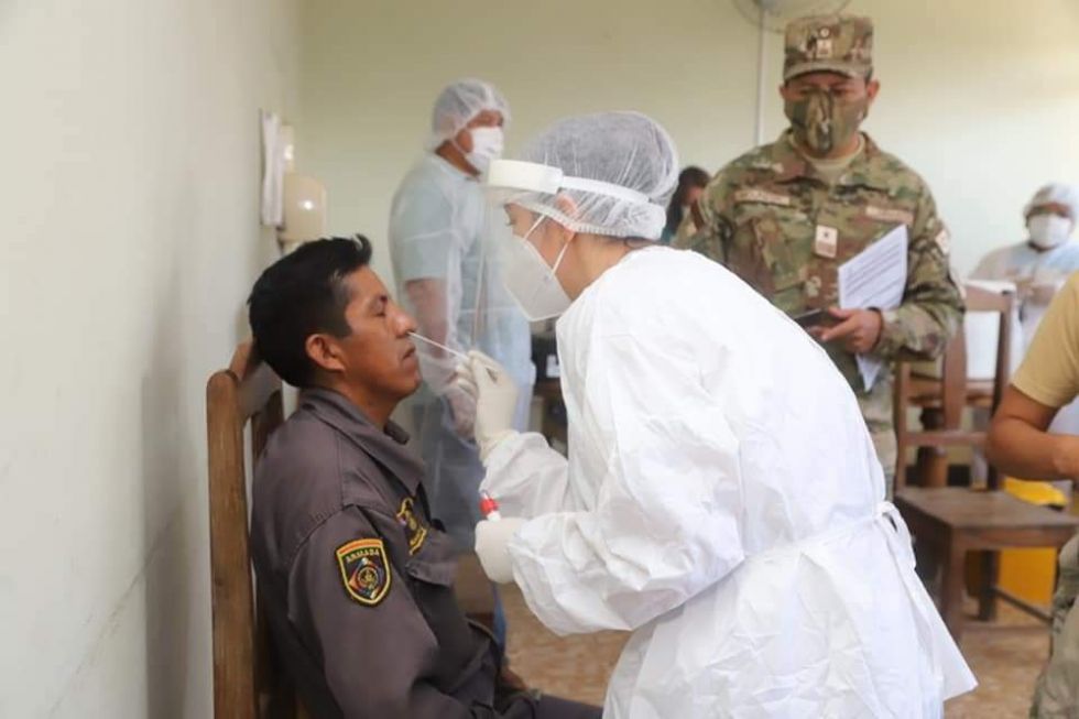 El Gobierno elimina exigencia de pruebas negativas COVID-19 para quienes ingresen a Bolivia