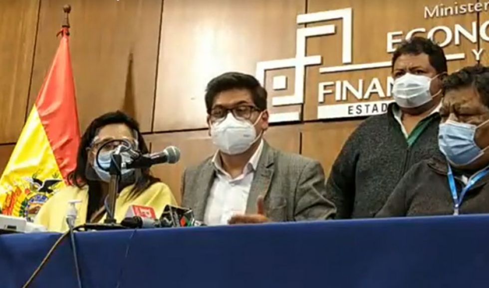 Gobierno anuncia comercialización del SOAT con descuento y vigencia de mayo a diciembre