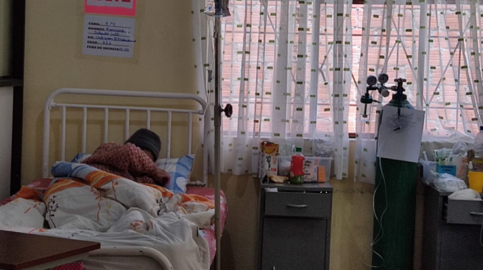 "Tengo miedo de no ver más a mis hijos", dice Santusa una paciente con cáncer que implora por ayuda