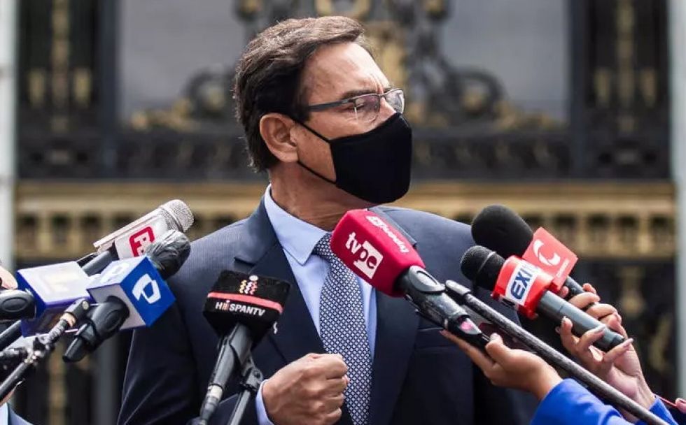 El expresidente peruano Vizcarra es inhabilitado políticamente por 10 años