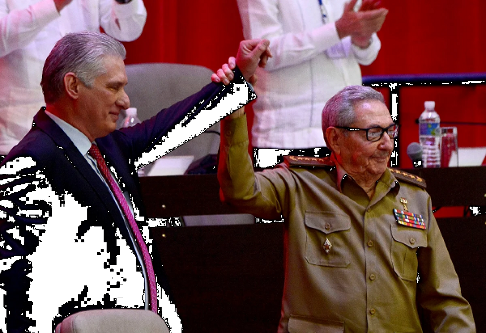 Raúl Castro se va, pero seguirá presente en decisiones estratégicas en Cuba