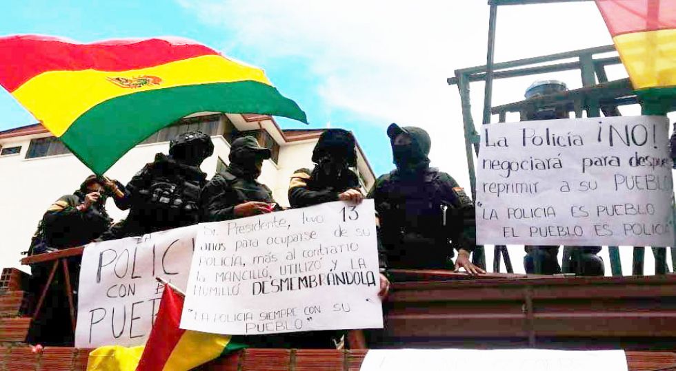 Caso motín: Ya hay un policía acusado para ir a juicio y otros nueve siguen investigados en La Paz