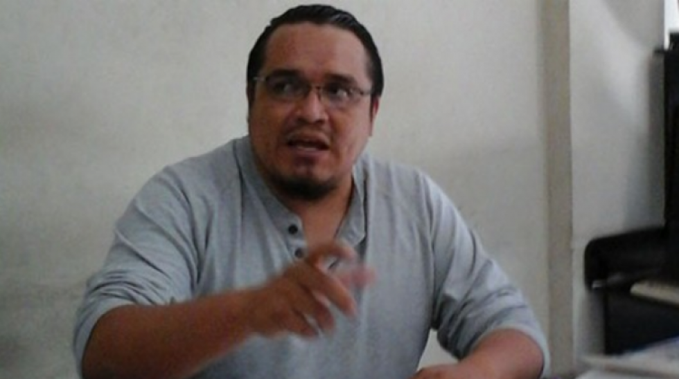 Abogado "torturador" dice que enjuiciaría a 13 medios de comunicación y jueza los conmina a dar información