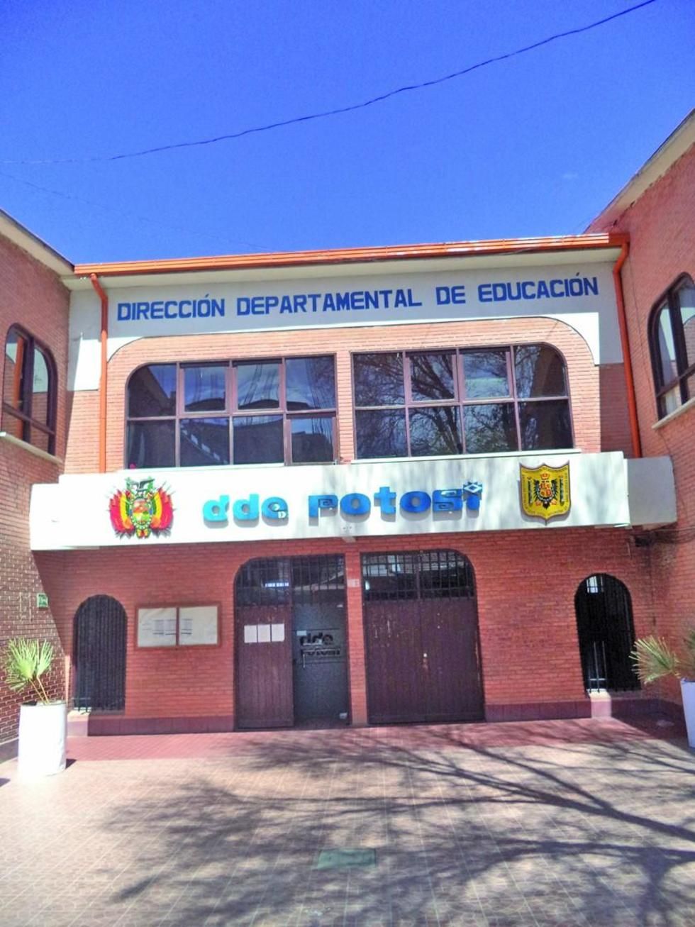 Avanzan tareas administrativas de designaciones en el ámbito educativo