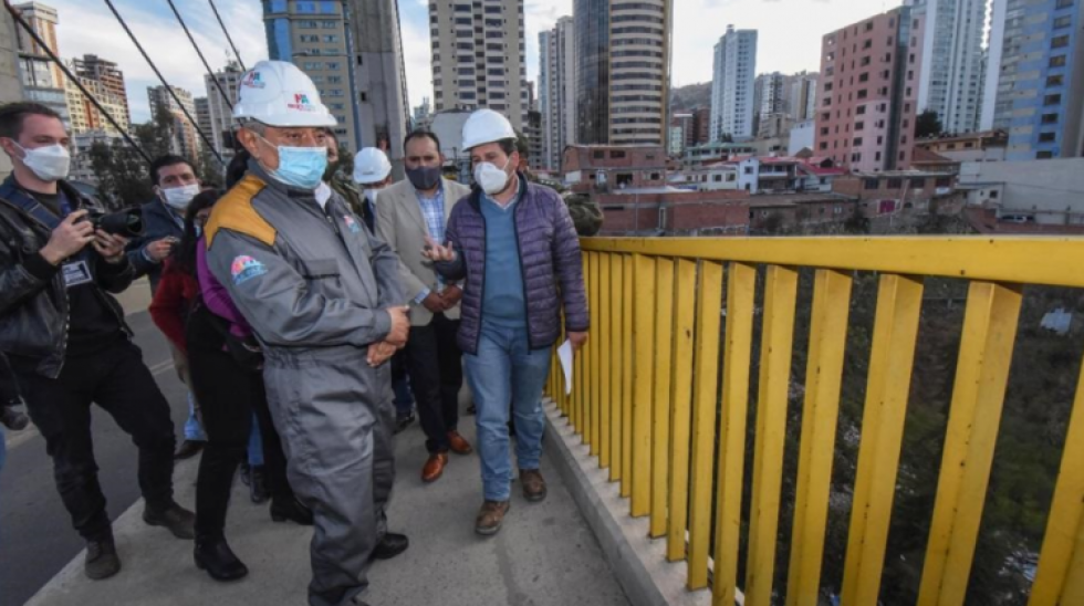 Arias anuncia colocado de malla alta en el puente de Las Américas para reforzar la seguridad