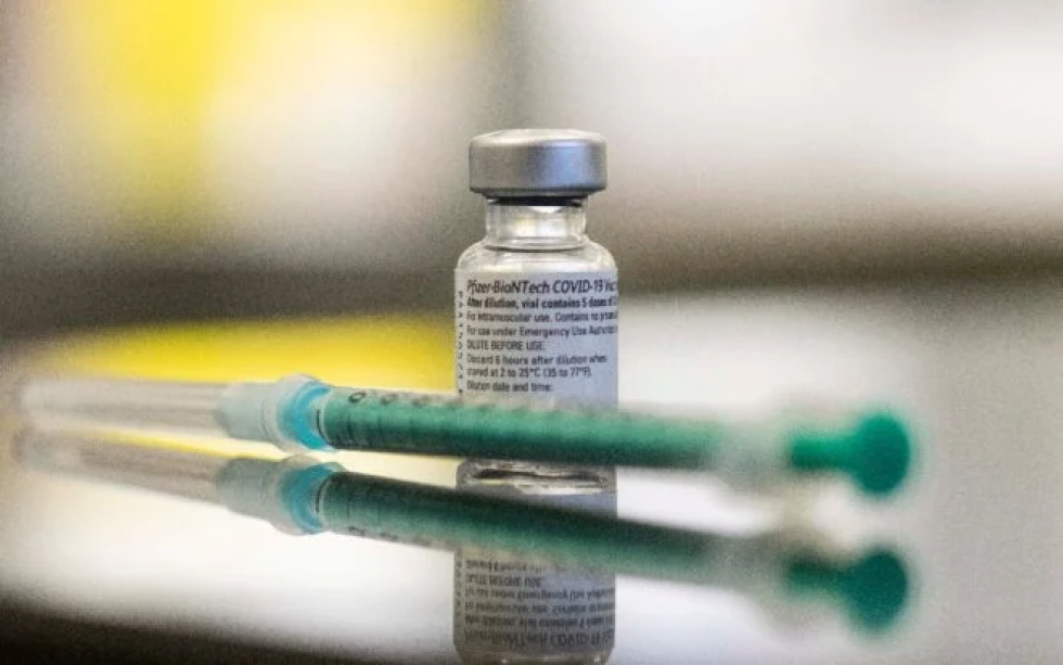 UE anuncia nuevo acuerdo con Pfizer/BioNTech para 1.800 millones de dosis suplementarias de vacuna anticovid