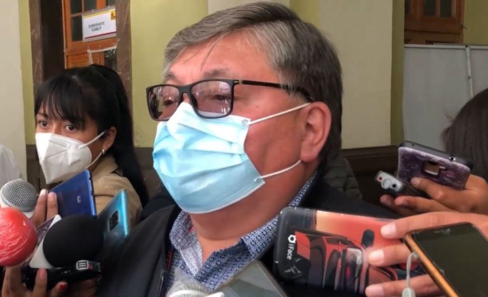 Alcaldía paceña reporta que se llenaron las UTI y se acabaron las vacunas