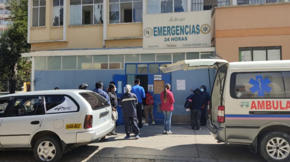 Médicos denuncian carencias en hospitales y Sedes alerta que la tercera ola será más prolongada