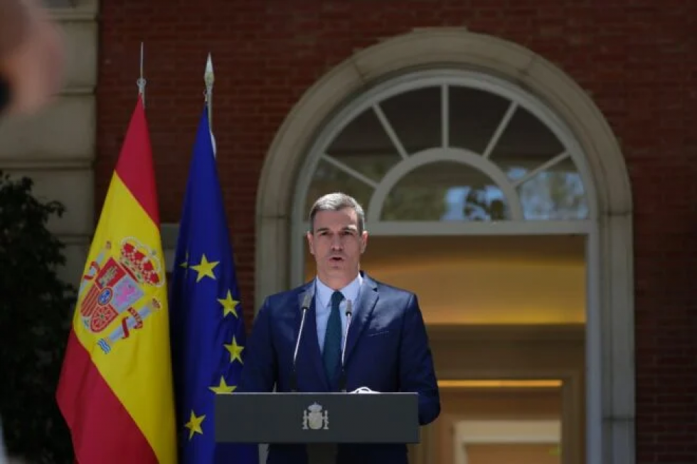 España dejará entrar desde el 7 de junio a “todas las personas vacunadas” del mundo