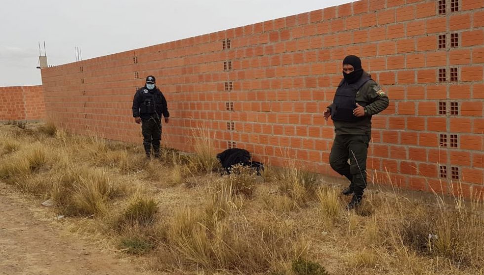Matan a un conductor de minibús en la ciudad de El Alto