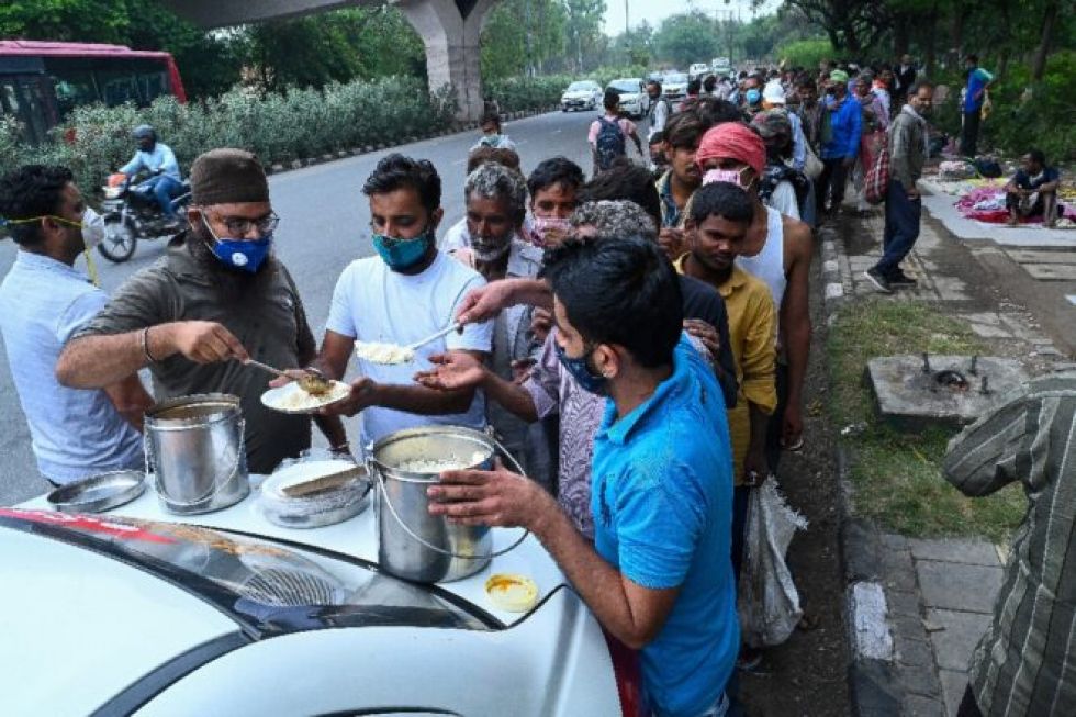 La pandemia sume a millones de indios en la crisis alimentaria