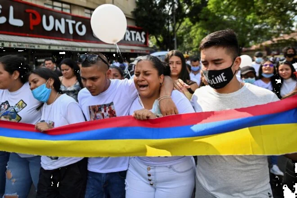 Gobierno y manifestantes sin acuerdos para salir de la violenta crisis en Colombia