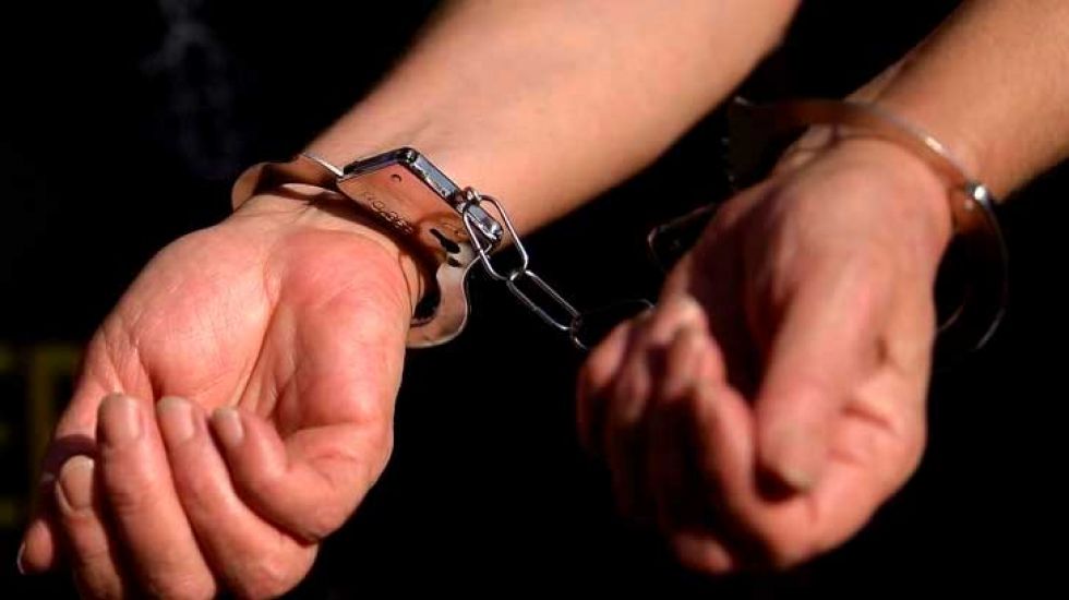 La Paz: Aprehenden a joven acusada de suplantar identidad de una farmacéutica