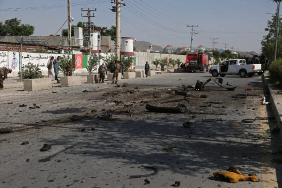 Reportan que hay al menos 13 muertos en dos atentados en Afganistán contra civiles y policías