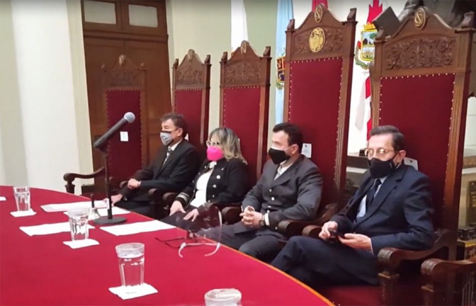 Gobierno amenaza con juicio de responsabilidades al presidente del TSJ por la posesión de vocales