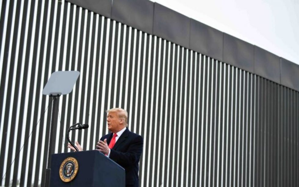 Trump anuncia visita a la frontera “sin ley” entre EEUU y México