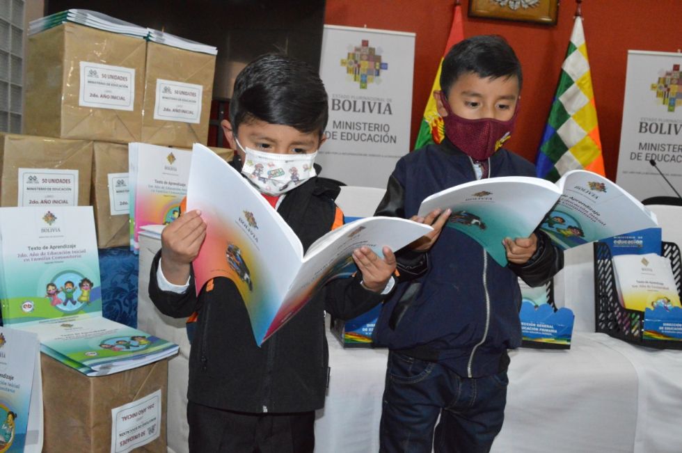 Ministerio de Educación instruye el reinicio de actividades escolares desde mañana