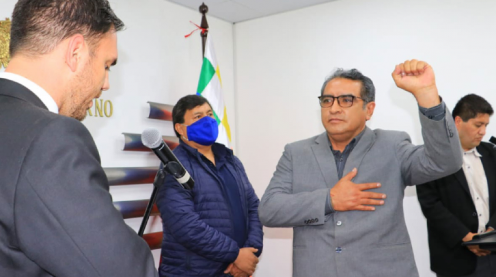 Exvice de Régimen revela que Del Castillo le pidió su renuncia; el jueves Quintana lo criticó