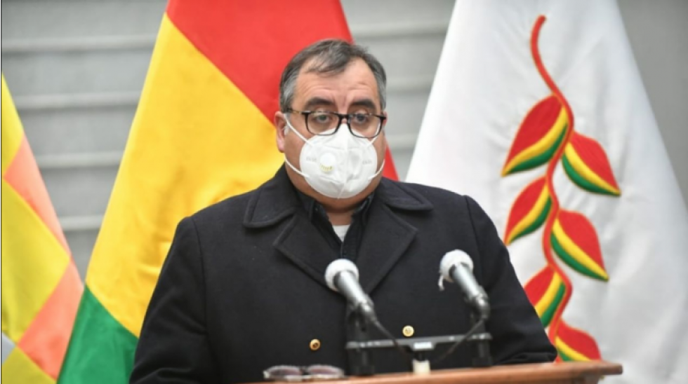 Procesan a exministro de Desarrollo Productivo por creación de cargos "fantasma" en el Sedem