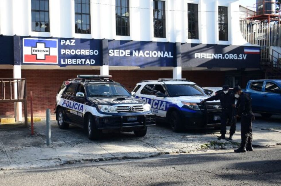 Bukele respalda operación anticorrupción contra opositor Arena en El Salvador