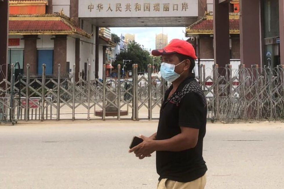 China refuerza la seguridad en la frontera con Birmania por un brote de covid-19