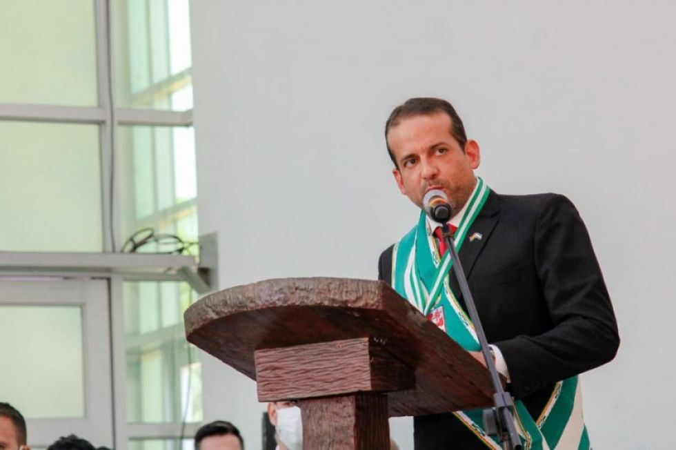 Camacho dice que el “cuento del golpe es insostenible” y que cada día hay “más evidencias”