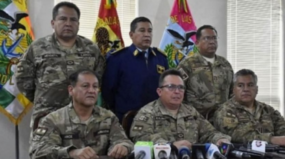 Santiesteban: Gobierno del MAS generó vacío político para que militares se hagan cargo del país
